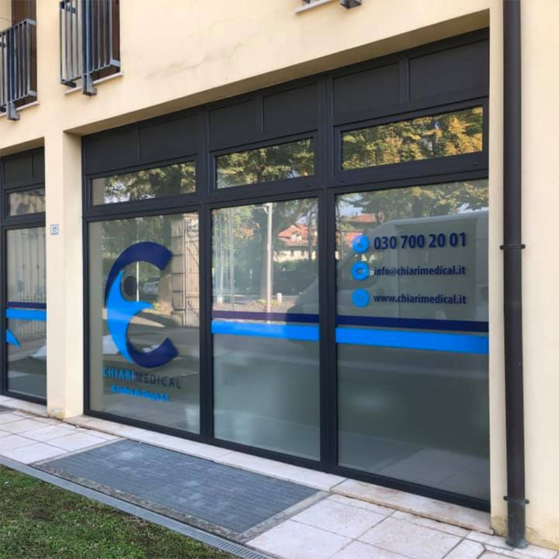Adesivi vetrofanie a Brescia
